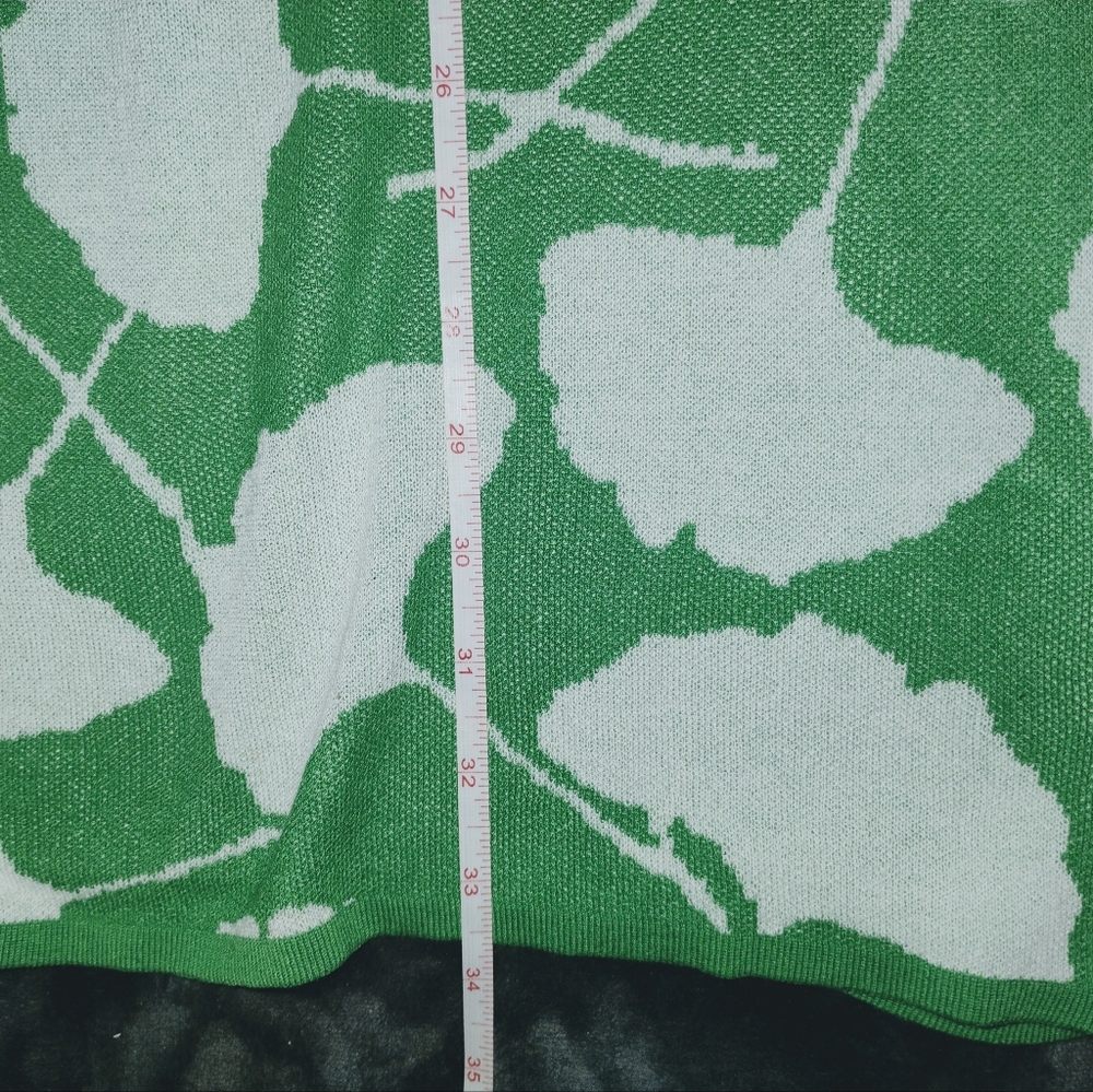 DVF V-Neck Ginkgo Leaf White & Green Long-Sleeve Wrap Sweater, Sz S NWT - Picture 15 of 16